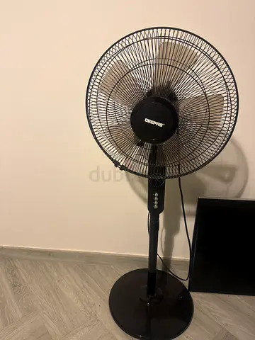 Black Stand Fan - Adjustable Height, 3 Speeds (Good Working Condition)