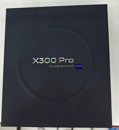 VIVO X 300PRO 512GB STORAGE