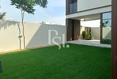 Single Row Corner | Landscape Ready | Vacant