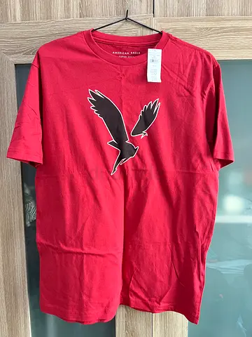 Red Graphic T-Shirt with Bird Motif -, Size Tag Attached