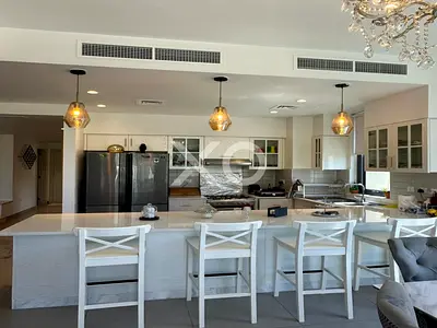 Upgraded | Furnished Unfurnished | Row