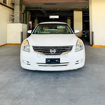 NISSAN ALTIMA GCC CAR -Well Maintained car for sale ..