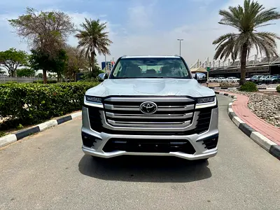 Toyota Land Cruiser VXR 2026 4.0  GCC Specs - Brand New!