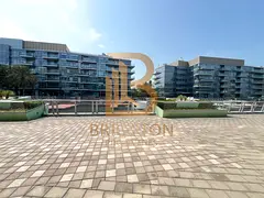 Luxury Showroom | Prime Location