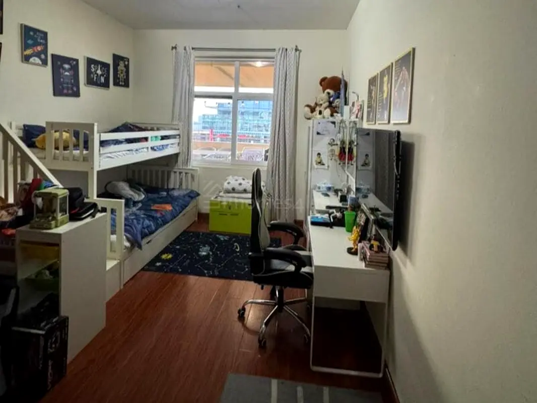 gallery-image