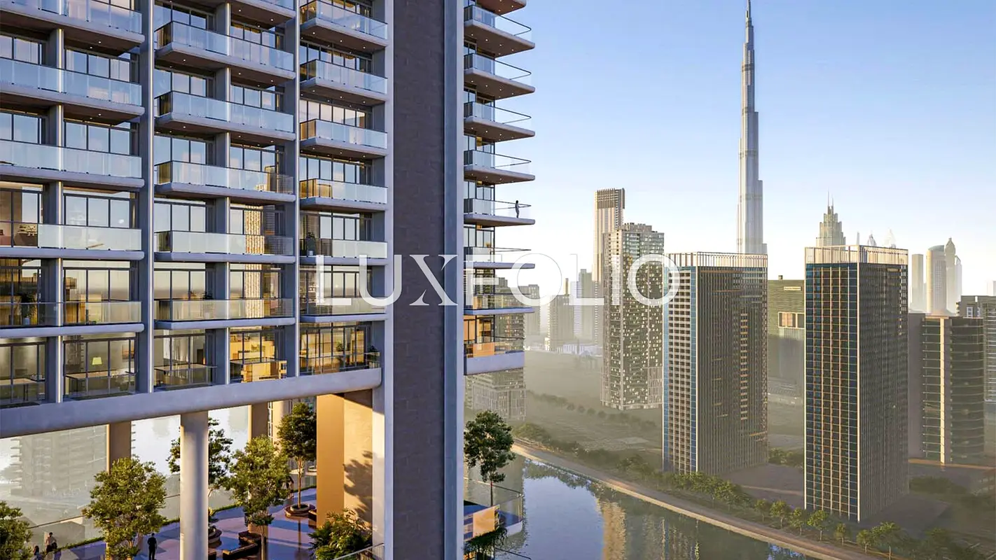 Highest Floor | Burj Khalifa View | Elegant