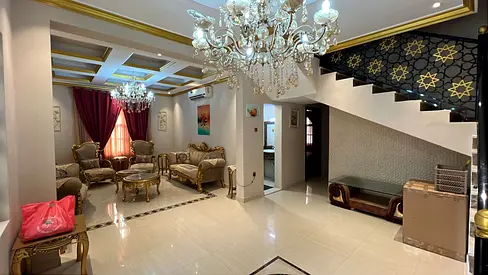 Villa for rent in Al Rawda 1, Ajman A distinctive villa with spacious areas and a quiet location, ideal for family living.