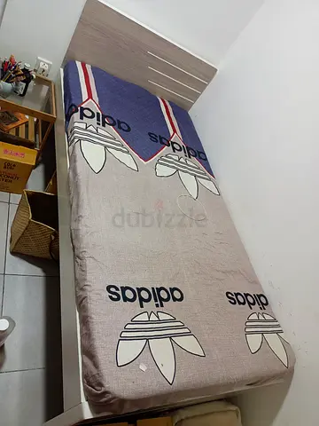 Single bed with headboard and mattress as new. Got it made as a guest bed in the spare room.