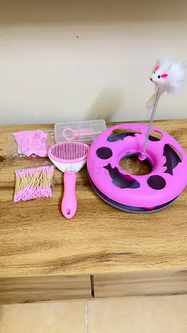 5-in-1 Cat Care  Play Bundle – Very Good Condition 🐾