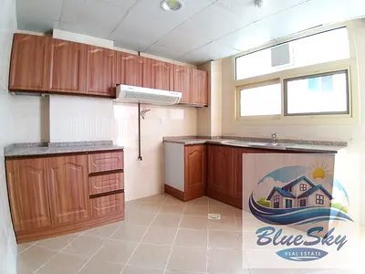 Amazing offer 3bhk with balcony centerl ac just for rent 45k only king faisal road