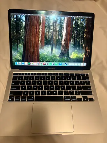 Apple MacBook Air 2020