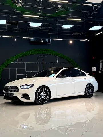 Mercedes-Benz E 300 - 2021 - GCC Specs - Excellent Condition