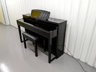 Yamaha Clavinova CLP-430PE Digital Piano polished ebony glossy black