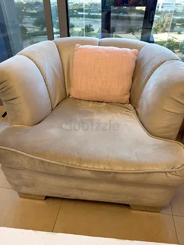 Single sofa