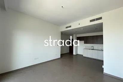 Marina Skyline Views |Central Location| Vacant Now