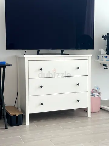 3 Drawers Chest, Modern Design