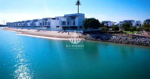 Pay 45% within 4 months and receive the villa, with the remainder payable in installments over 3 years.