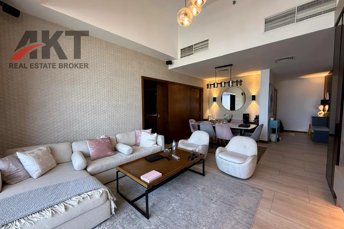 UNFURNISHED 2 BEDROOM/COMMUNITY VIEW/VACANT END MAY