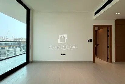 Spacious I Near to Mall I Smart Home I High ROI