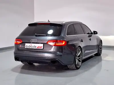 صورة 6 لـ 2016 AUDI RS4