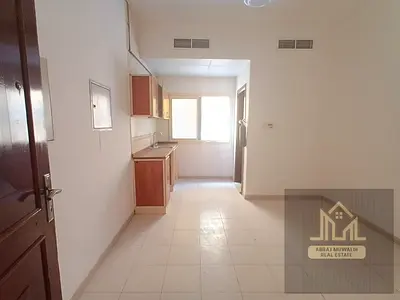 cheap price studio just 16k prime location near madina shopping mall