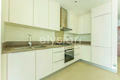 Perfect Investment | High Floor | Ready to Move In