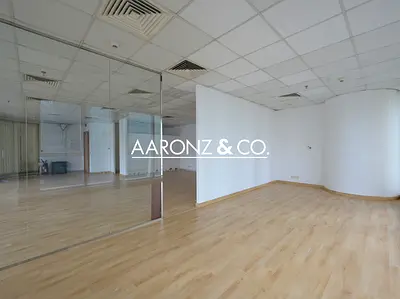 Bright Office | Vacant | Unfurnished