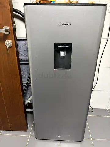 Hisense Single Door Refrigerator with Water Dispenser - Good Condition