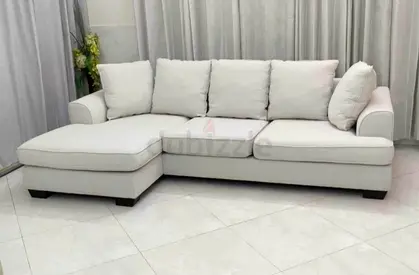 Great Condition the One brand Kingston L shape sofa