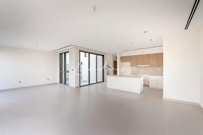 Great Location | Well Maintained | Vacant 3 bed