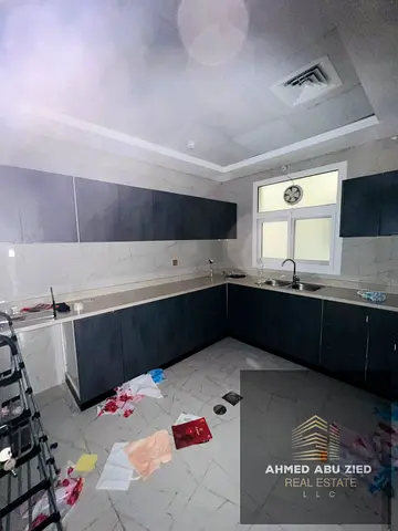 1bhk in mowihat 2 with 2 washrooms