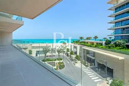 Partial Sea View | Big layout | Vacant soon