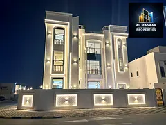 Modern luxury villa in a prime corner location - two floors and a rooftop with a private pool and ve