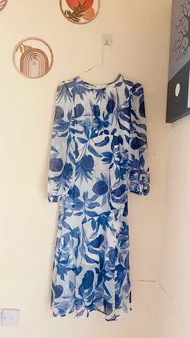 SHEIN Blue and white floral maxi dress - long sleeve, excellent condition