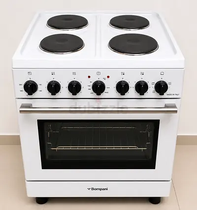 White Bompani Electric Cooker with Oven