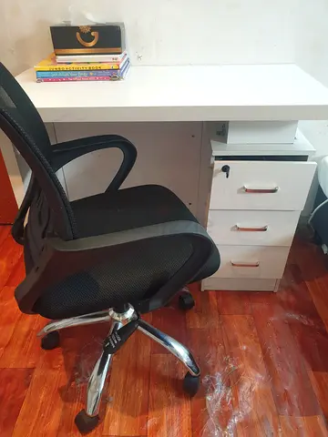 office work table with chair 170dhr