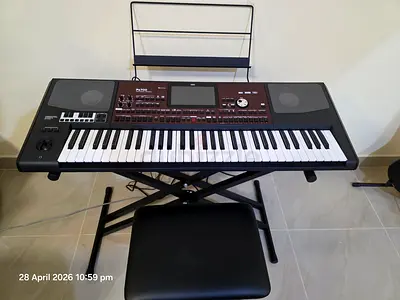 KORG PA 700 Oriental Professional 61-Key Keyboard with Stand and Bench - Excellent Condition