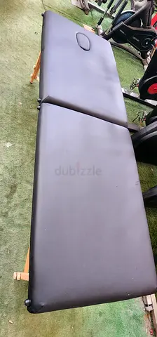 Portable wooden massage bed / therapy table with face cradle