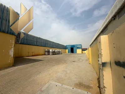 open yard + small warehouse for rent in Industrial 18 - Main Street