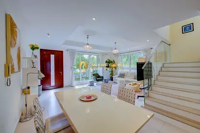 Corner Villa | Private Elevator | Ready to Move