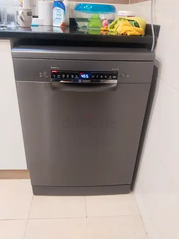 Bosch Dishwasher black colour freestanding three racks wifi technology