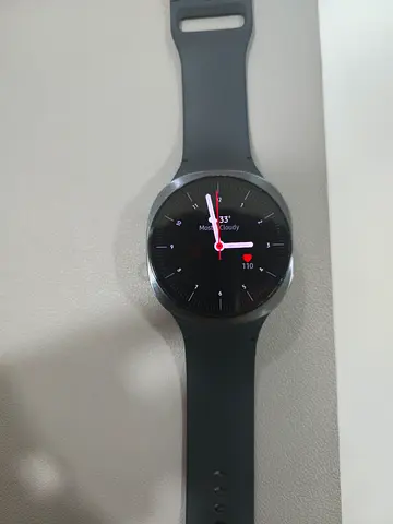 Samsung Galaxy Watch 8 - 44mm - with Two Bands