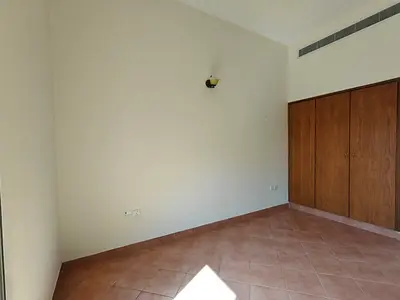 🏡 Spacious 3BR + Maid Villa | Ready to Move | Prime Location Mirdif 🏡