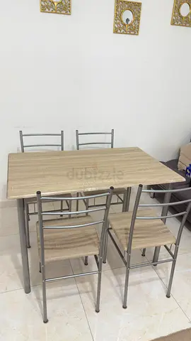Simple 4-Seater Dining Table with Metal Chairs - Light Wood Finish