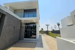 PRIME LOCATION | VACANT AND READY | CORNER UNIT