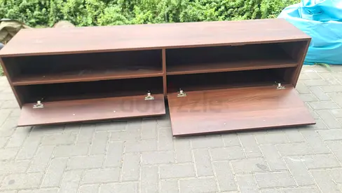 Wooden TV Stand / Entertainment Unit with Storage Shelves