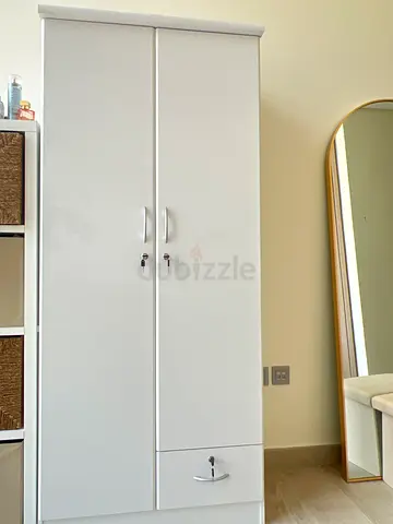 2 door wardrobe