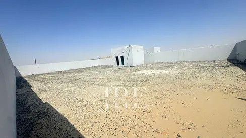Warehouse for Rent in Sharjah | Open yard