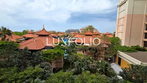 Private Beach Access | Modern | Pool Views