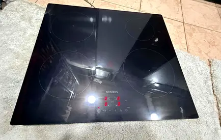 Latest Model Siemens Ceramic Glass Electric Induction Hob - 4 Zone